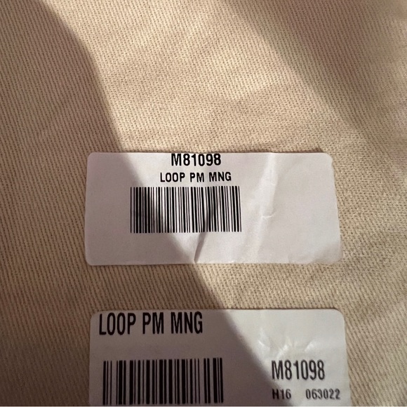 Louis Vuitton Loop Shoulder Bag - Picture 14 of 16